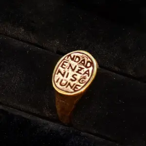 Ndadenzanisciune